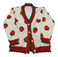 Smetanový zateplený propínací svetr s jahodami