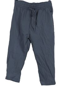 Dámské šedé šusťákové capri kalhoty 