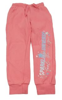 Růžové tepláky s nápisem Dopodopo