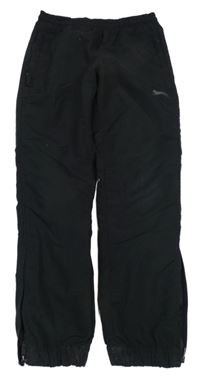Černé šusťákové funkční kalhoty Slazenger