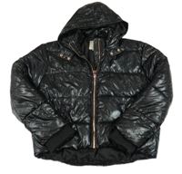 Černá prošívaná nepromokavá zimní bunda s kapucí RIVER ISLAND