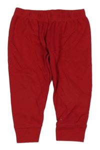 Červené lehké tepláky