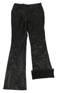 Černé koženkové flare kalhoty C&A