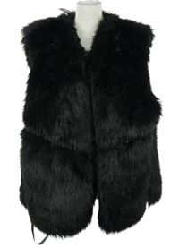 Nové - Dámská černá kožešinová vesta Boohoo 