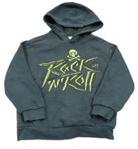 Tmavošedá mikina s nápisem, lebkou a kapucí 