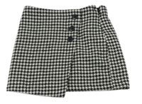 Černo-bílá vzorovaná vlněná skort sukně s knoflíky 