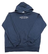 Tmavomodrá mikina s nápisy a kapsou a kapucí H&M