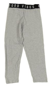 Světlešedo-černé crop legíny s nápisy Nutmeg