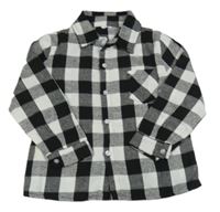 Černo-bílá kostkovaná košile