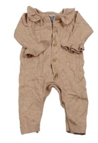 Starorůžový vzorovaný úpletový overal s volánky F&F