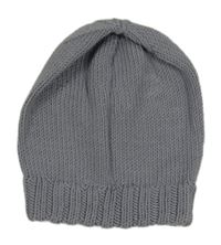 Šedofialová pletená čepice 