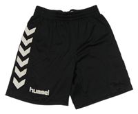Černé sportovní kraťasy s logem hummel