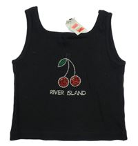 Nové - Černý žebrovaný crop top s třešněmi River Island