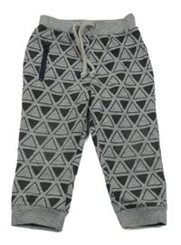 Šedo-černé vzorované tepláky 