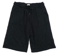 Černé teplákové kraťasy F&F