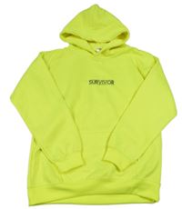 Neonově žlutá mikina s nápisem a kapsou a kapucí 