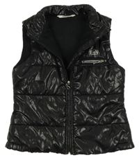 Černá šusťáková zateplená vesta 