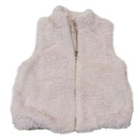 Světlerůžová kožešinová propínací zateplená vesta Dunnes