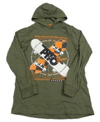 Khaki triko se skateboardy a kapucí zn. F&F