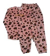 Růžové vzorované plyšové pyžamo s nápisem F&F