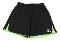 Černé sportovní kraťasy se zeleným lemem a logem erima