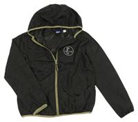 Černá šusťáková bunda se skateboardem a kapucí Pepperts