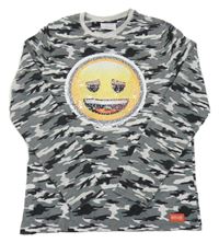 Šedé army triko se smajlíkem z překlápěcích flitrů C&A