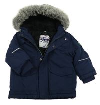 Tmavomodrá šusťáková zimní bunda s nášivkou a kapucí F&F