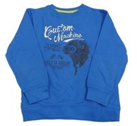 Modrá mikina s nápisem a helmou Blue seven