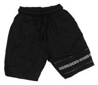 Černé plátěné kraťasy s logy DR. BEAT