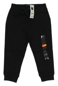 Nové - Černé tepláky s výšivkou Dunnes