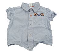 Bílo-modrá pruhovaná košile s nášivkami C&A