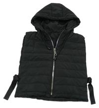 Černá šusťáková zateplená vesta s kapucí Primark