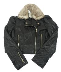 Černá koženková crop bunda s kožešinou River Island