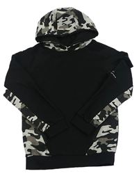 Černo-šedá mikina s army vzorem a kapucí Matalan
