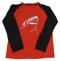 Červeno-černé triko se žralokem 