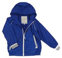 Kobaltově modrá šusťáková jarní bunda s proužky a kapucí M&S