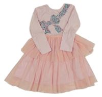 Světlerůžové šaty s barevnou mašlí a tylem 