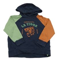 Tmavomodro-zeleno-hnědá mikina s vlkem a kapucí John Lewis