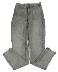 Šedé teplákové skinny rifle C&A