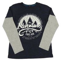 Tmavomodré žíhané triko s potiskem a šedými rukávy George