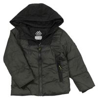 Tmavošedo-černá melírovaná prošívaná šusťáková zimní bunda s nášivkou a kapucí Matalan