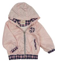 Světlerůžovo-kostkovaný šusťákový jarní bomber s květem a kapucí mini bombili