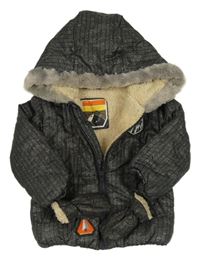 Tmavošedo-černá vzorovaná šusťáková zimní bunda s nášivkou a kapucí + rukavice Zeeman