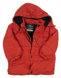 Červená prošívaná šusťáková zimní bunda s nápisem a kapucí George