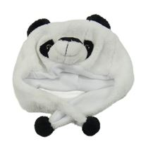 Bílá čepice s čumákem - panda