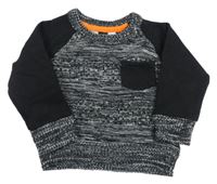Černo-šedý melírovaný svetr s teplákovými rukávy a kapsou Primark
