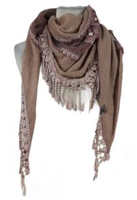 Dámský vínový šátek s květy a třásněmi 