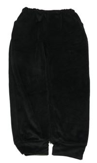 Černé plyšové tepláky