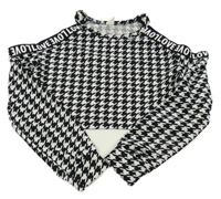 Černo-bílé kostkované crop triko s průstřihy Shein